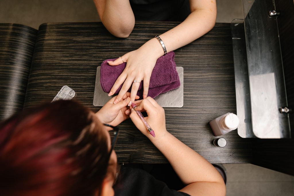 Beauty and Make-up - Image 2