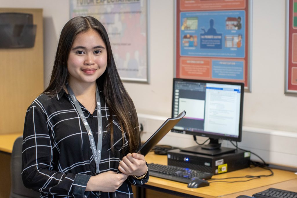 Claire – Business Level 3