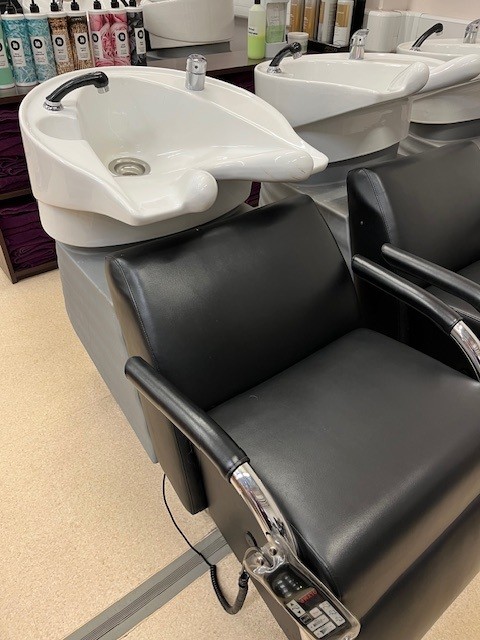 Hairdressing - Image 11