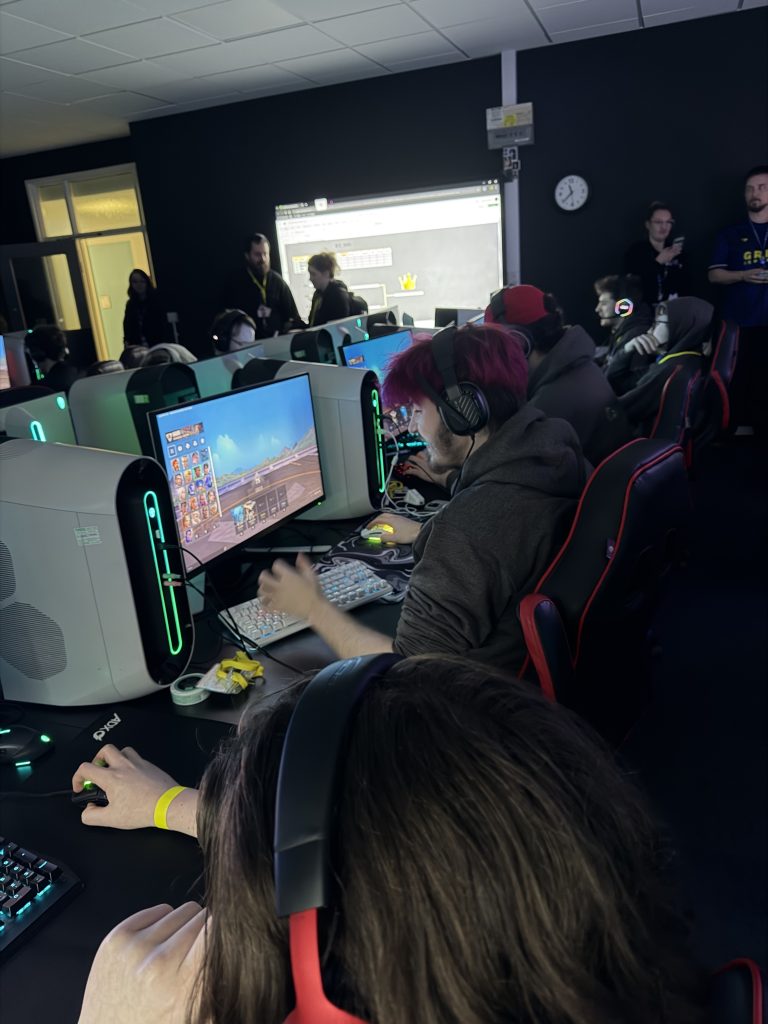 Esports - Image 14